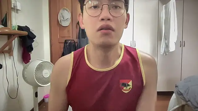 Passionatetwink2 online show from 09/22/25, 09:15