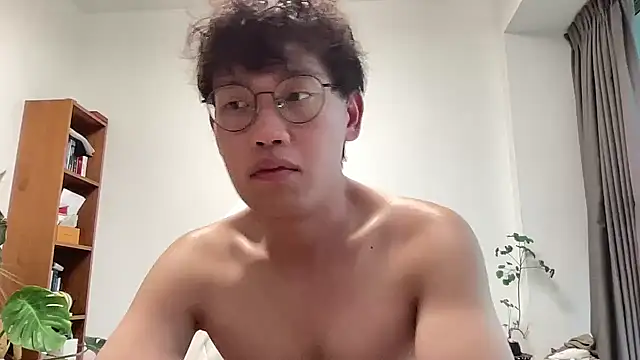 Passionatetwink2 online show from 10/22/25, 10:25