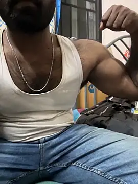 DJLOVE280825 online show from 11/21/25, 11:48