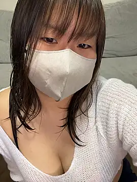 xxx yuna xxx online show from 11/08/25, 08:56