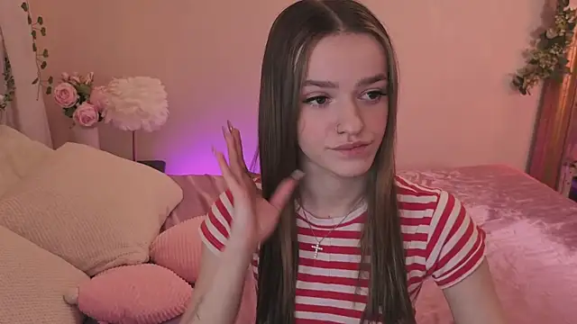 E l i z e  online show from 05/09/26, 05:22
