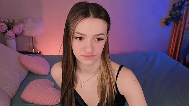 E l i z e  online show from 05/16/26, 05:17