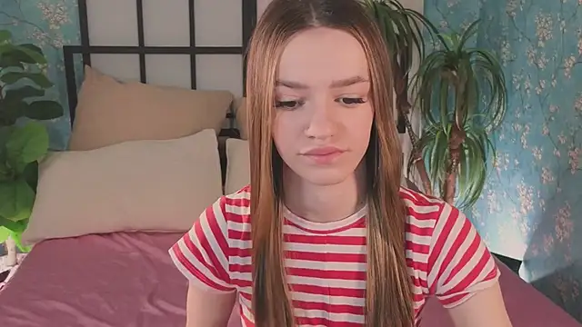 E l i z e  online show from 06/04/26, 05:12