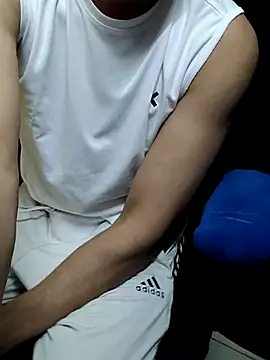 chocolate alone online show from 10/21/25, 11:53