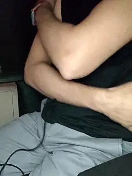 chocolate alone online show from 09/25/25, 07:09