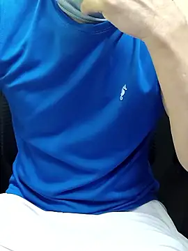 Snapshot of chocolate_alone chatting on 01/18/26, 08:29 chocolate alone online show from 01/18/26, 08:29