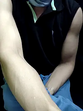 chocolate alone online show from 11/06/25, 09:46