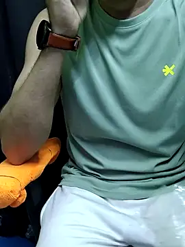 chocolate alone online show from 10/12/25, 06:37