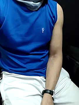 Snapshot of chocolate_alone chatting on 01/19/26, 05:33 chocolate alone online show from 01/19/26, 05:33