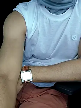 chocolate alone online show from 09/26/25, 07:26