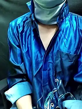 chocolate alone online show from 11/05/25, 06:27