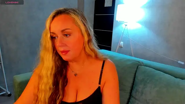 Sky Kuper online show from 11/11/25, 12:38