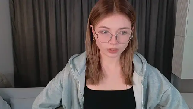 Susan Gardner online show from 09/29/25, 01:39