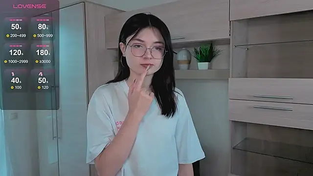 Susan Gardner online show from 11/14/25, 06:06