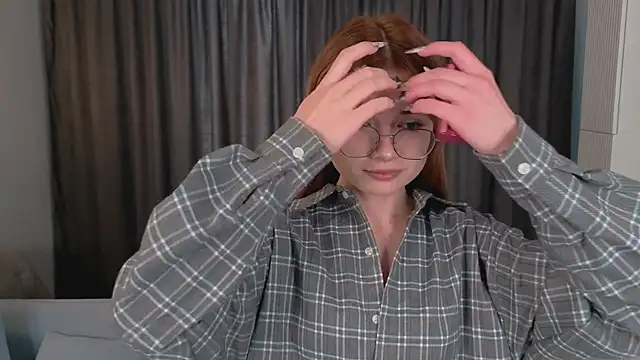 Susan Gardner online show from 10/12/25, 06:04