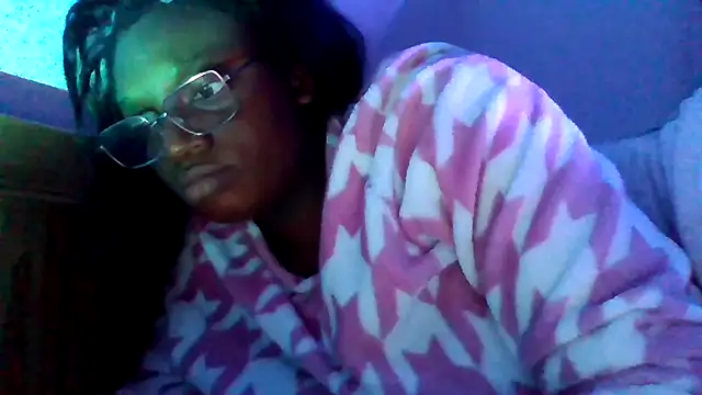 SexyGemBeautyX online show from 12/04/25, 05:45