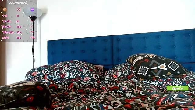 Snapshot of MariaHoward chatting on 09/19/25, 08:18 MariaHoward online show from 09/19/25, 08:18