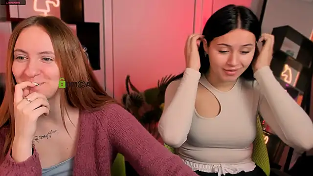 mila glow1 online show from 10/04/25, 08:16