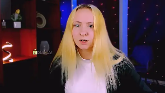 mila glow1 online show from 03/01/26, 07:36