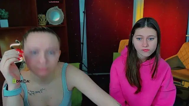 mila glow1 online show from 03/14/26, 06:52