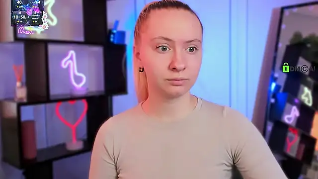 mila glow1 online show from 03/06/26, 06:19