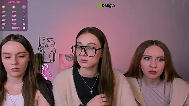 mila glow1 online show from 10/14/25, 08:59