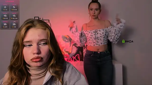 mila glow1 online show from 11/21/25, 07:57