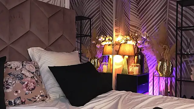 EvaRhea online show from 03/16/26, 03:58