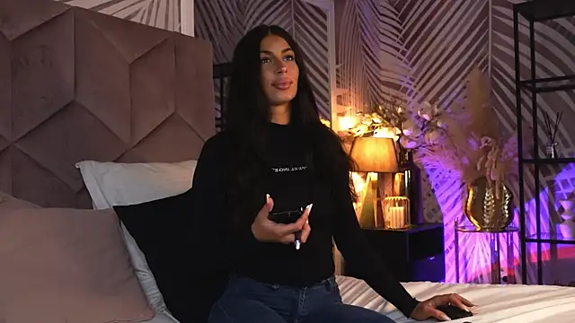 EvaRhea online show from 04/15/26, 02:50