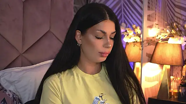 EvaRhea online show from 02/14/26, 04:02