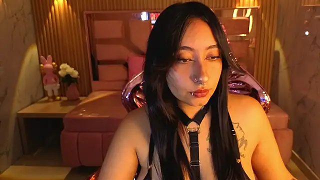 Snapshot of m_eris_s chatting on 09/10/25, 01:10 m eris s online show from 09/10/25, 01:10
