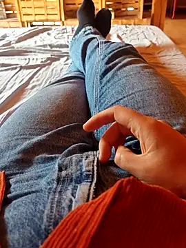Horny mummy online show from 05/08/26, 02:10