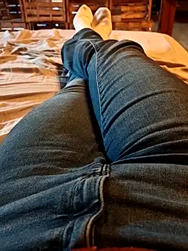 Horny mummy online show from 03/15/26, 04:58