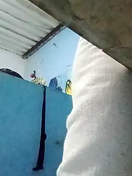 Snapshot of Srsexy18cm chatting on 11/11/25, 10:32 Srsexy18cm online show from 11/11/25, 10:32