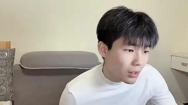 xiaoyang5200 online show from 11/29/25, 02:50