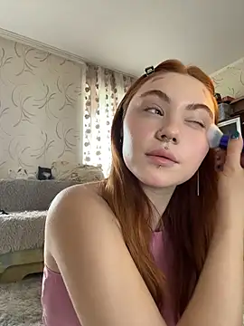 Snapshot of LunaMillie chatting on 05/22/26, 10:35 LunaMillie online show from 05/22/26, 10:35