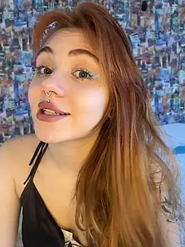 LunaMillie online show from 04/12/26, 02:09