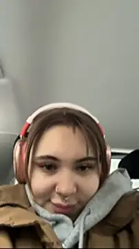 Snapshot of LunaMillie chatting on 01/09/26, 10:22 LunaMillie online show from 01/09/26, 10:22