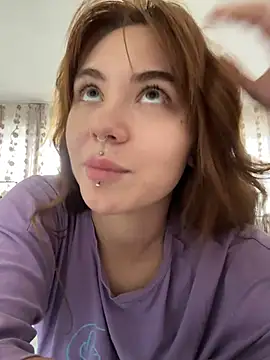 Snapshot of LunaMillie chatting on 07/19/26, 12:02 LunaMillie online show from 07/19/26, 12:02