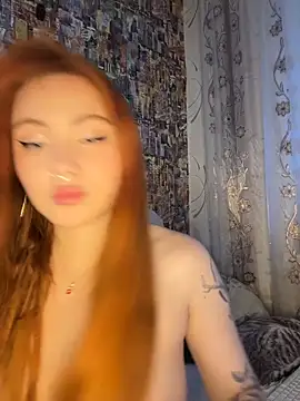 LunaMillie online show from 04/06/26, 01:56