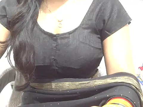 Snapshot of Mohinisingh_04 chatting on 02/28/26, 06:51 Mohinisingh 04 online show from 02/28/26, 06:51