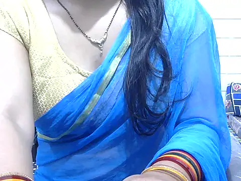 Snapshot of Mohinisingh_04 chatting on 02/24/26, 07:04 Mohinisingh 04 online show from 02/24/26, 07:04