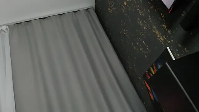 Snapshot of you_touch_me_now_today chatting on 10/29/25, 01:21 you touch me now today online show from 10/29/25, 01:21