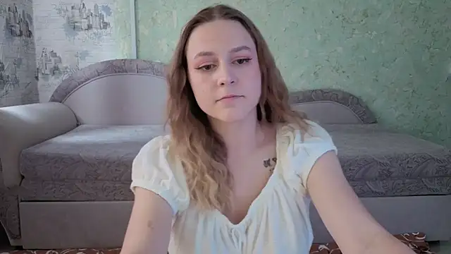 Snapshot of ShyMistery chatting on 10/09/25, 09:54 ShyMistery online show from 10/09/25, 09:54