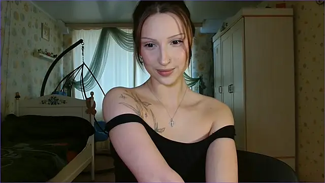 RuxaShade online show from 03/25/26, 11:20