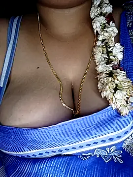 Geetha227 online show from 01/15/26, 03:37