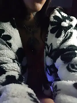 Jess tattoo11 online show from 10/28/25, 03:33