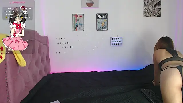 Laramucci online show from 11/21/25, 08:08