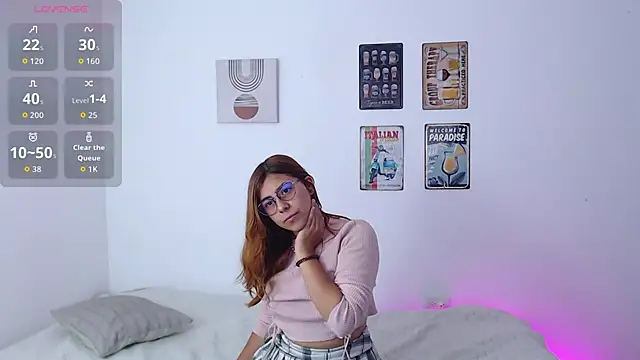 Laramucci online show from 09/30/25, 07:42