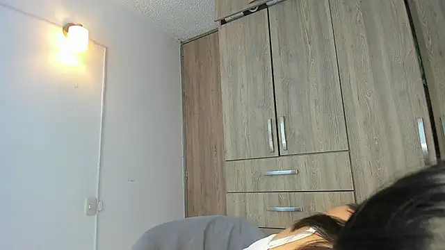 horny adiction online show from 05/06/26, 08:57